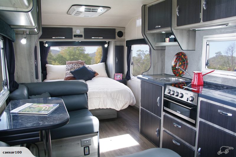 5-tips-to-have-good-sleep-during-travelling-2